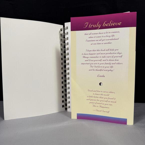 Every Busy Woman’s Planner And Journal - Picture 4 of 7